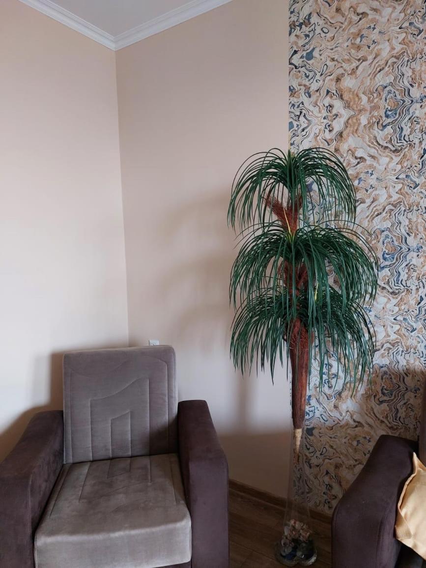 Camellia Hotell Kutaisi Exteriör bild